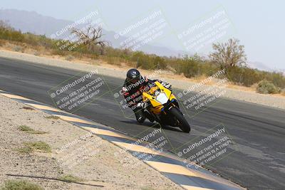 media/Apr-10-2022-SoCal Trackdays (Sun) [[f104b12566]]/Turn 3 Inside (1150am)/